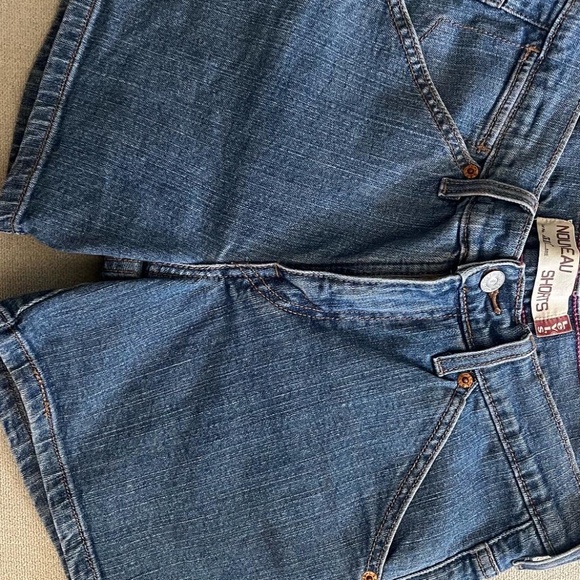 ***515 LEVI'S*** - Picture 3 of 4